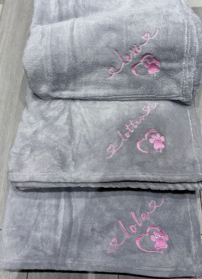 Embroidered Personalised Pet Blankets | Personalised Pet Gifts