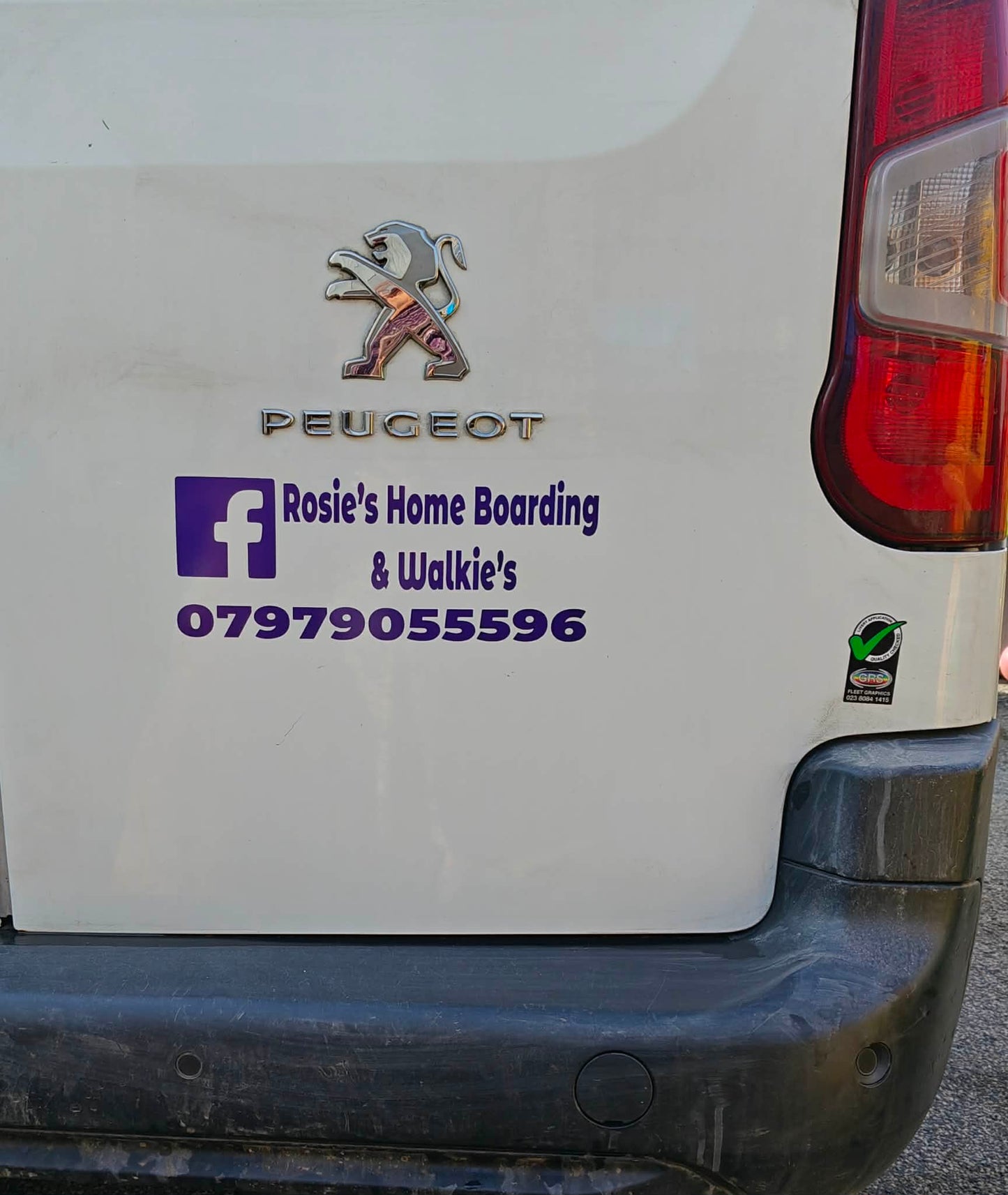 Personalised Car Window Vinyl | Great For Businesses
