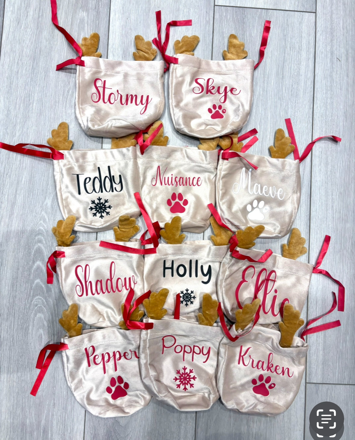 Personalised Christmas Reindeer Drawstring Bag | Perfect For Pets, Kids, Businesses