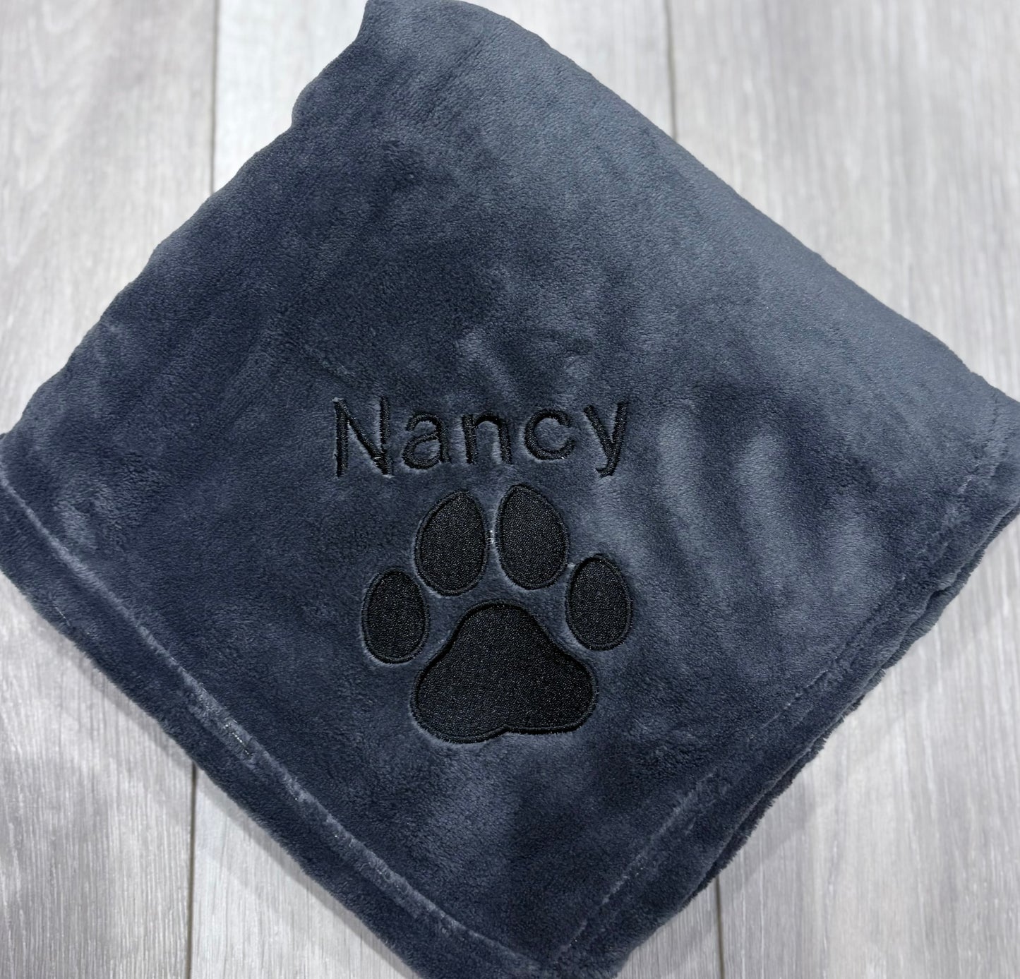Embroidered Personalised Pet Blankets | Personalised Pet Gifts